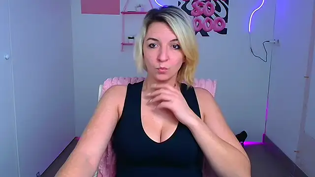 Lana Foxyy online show from 01-14-26, 12:42