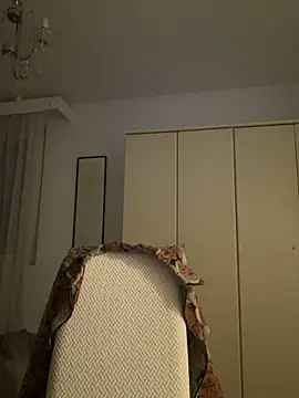 LunaFoxTip online show from 02-02-26, 08:41