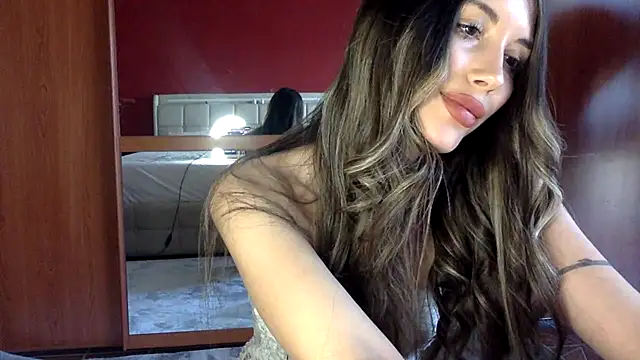 saphirafox online show from 03-23-26, 02:39