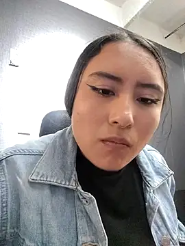 Snapshot of Venuz_Rivers_ chatting on 01-15-26, 01:25 Venuz Rivers online show from 01-15-26, 01:25