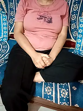 Snapshot of Sofia-111 chatting on 02-28-26, 12:27 Sofia-111 online show from 02-28-26, 12:27