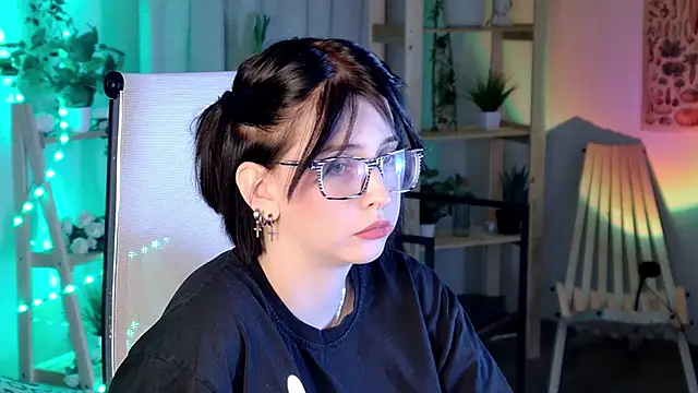 ElenaSomerhalder online show from 01-09-26, 10:00