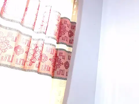 litte ebonyx online show from 12-21-25, 07:15