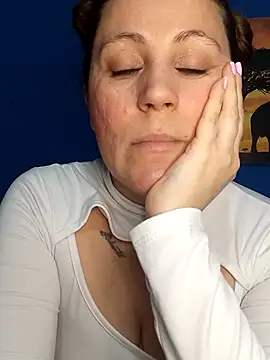 Snapshot of SofiEsteves chatting on 06-28-26, 05:52 SofiEsteves online show from 06-28-26, 05:52
