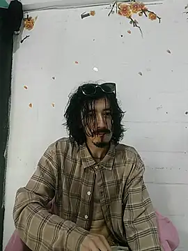 sk8-boy online show from 03-07-26, 03:06