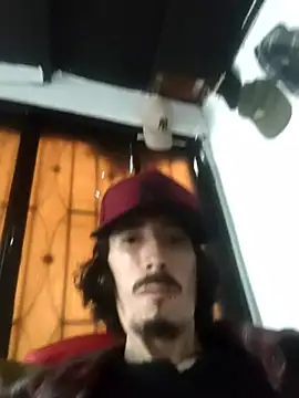 Snapshot of sk8-boy chatting on 01-11-26, 07:21 sk8-boy online show from 01-11-26, 07:21