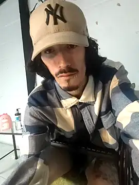 Snapshot of sk8-boy chatting on 01-06-26, 02:32 sk8-boy online show from 01-06-26, 02:32