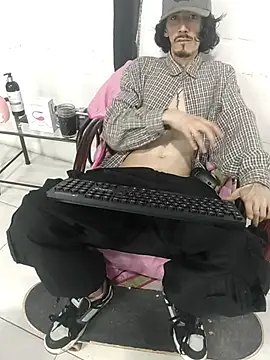 Snapshot of sk8-boy chatting on 04-18-26, 02:41 sk8-boy online show from 04-18-26, 02:41