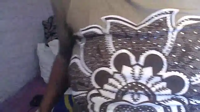 LaicyBrown76 online show from 04-07-26, 05:37