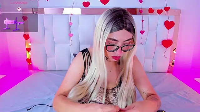 CamilleJuicy  online show from 02-28-26, 12:16