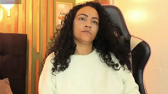 Bianca slut1 online show from 04-15-26, 11:27