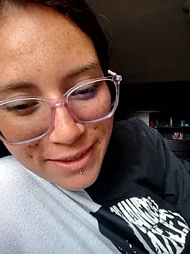 mara adiction online show from 01-10-26, 03:18