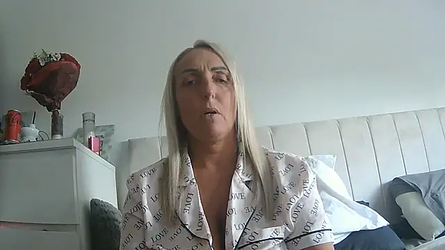 theblondecocklover online show from 06-17-26, 07:02