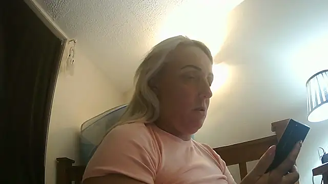 theblondecocklover online show from 04-04-26, 07:31