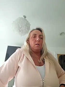 theblondecocklover online show from 05-21-26, 12:46
