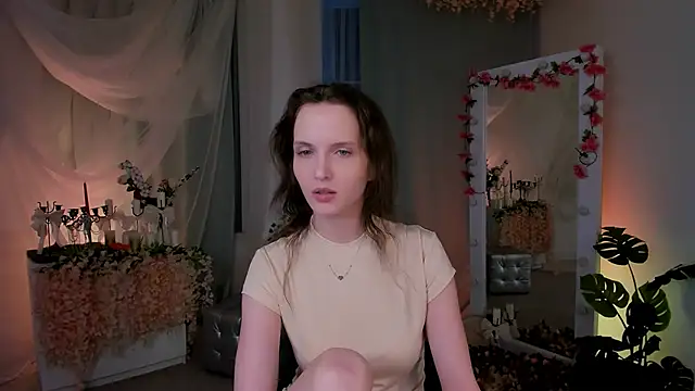 Ariadna Shy online show from 02-17-25, 05:58