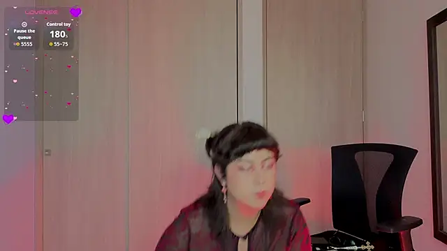 Snapshot of Jasmin_switch chatting on 05-08-26, 10:13 Jasmin switch online show from 05-08-26, 10:13