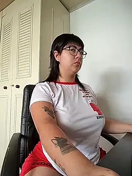 Snapshot of Jasmin_switch chatting on 07-16-26, 01:41 Jasmin switch online show from 07-16-26, 01:41