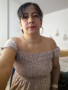 christy ant online show from 03-26-26, 06:17