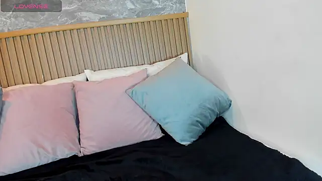 alina souvage  online show from 02-08-26, 08:39