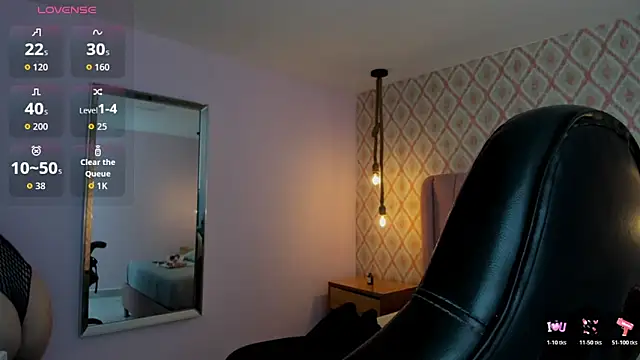 Snapshot of clarise_hall3 chatting on 05-12-26, 06:58 clarise hall3 online show from 05-12-26, 06:58