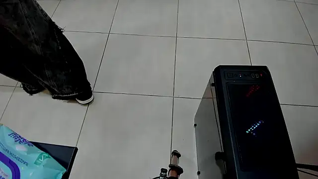 Snapshot of alex_xhunter chatting on 02-21-26, 07:49 alex xhunter online show from 02-21-26, 07:49