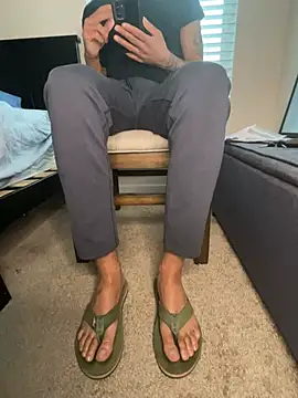 Kingbertfeet online show from 02-01-26, 12:47