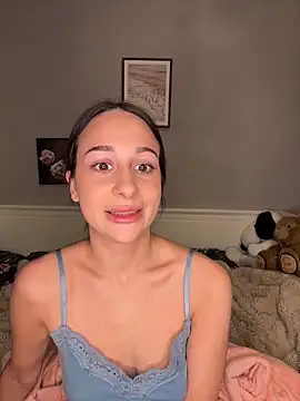 ChiaraSommer online show from 03-25-26, 05:12