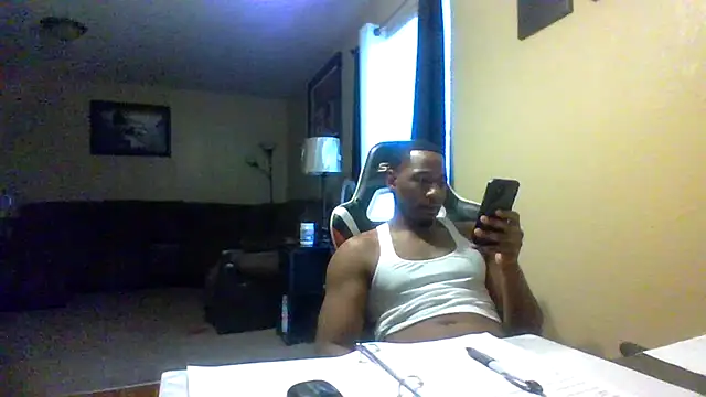 Snapshot of KingDes55 chatting on 05-06-26, 01:59 KingDes55 online show from 05-06-26, 01:59