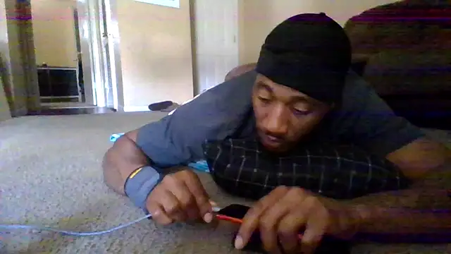 Snapshot of KingDes55 chatting on 05-22-26, 09:35 KingDes55 online show from 05-22-26, 09:35