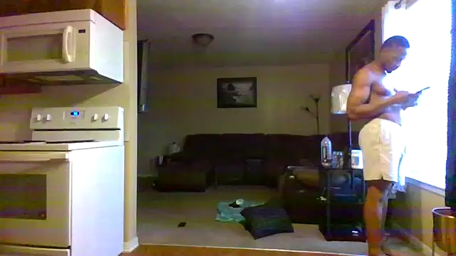 Snapshot of KingDes55 chatting on 05-24-26, 01:05 KingDes55 online show from 05-24-26, 01:05