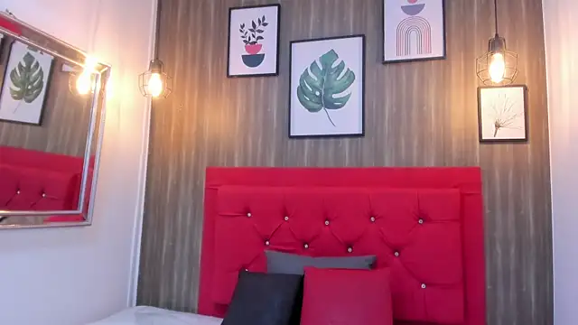 meggancurvy online show from 03-26-26, 07:45