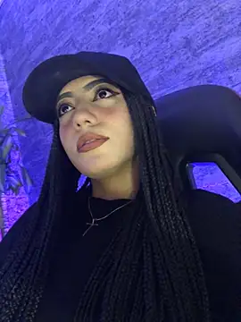 Odett Khast online show from 01-16-26, 05:44