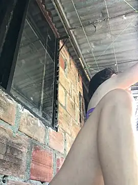 Koral 10 online show from 04-17-26, 03:37