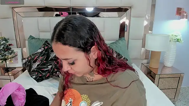 ateneaa dioosa online show from 12-19-25, 11:45