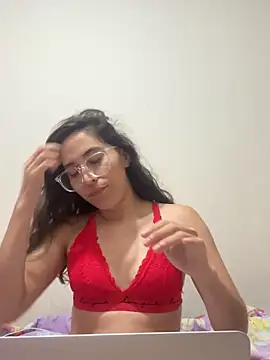LatinDoll8 online show from 05-21-26, 10:29