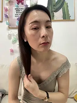 you-005 online show from 02-03-26, 02:32