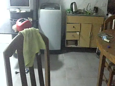 Franalbera online show from 12-18-25, 03:55