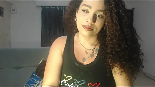 zoee taiana online show from 01-06-26, 05:00