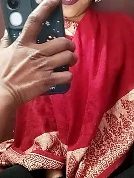 Snapshot of farana_bhat chatting on 01-14-26, 05:22 farana bhat online show from 01-14-26, 05:22