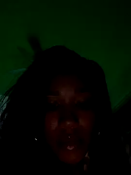 Snapshot of Ahlanacherae_creamz chatting on 12-20-25, 05:43 Ahlanacherae creamz online show from 12-20-25, 05:43