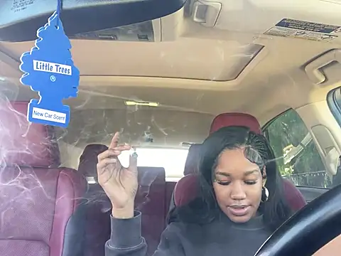 Snapshot of Ahlanacherae_creamz chatting on 01-12-26, 06:47 Ahlanacherae creamz online show from 01-12-26, 06:47