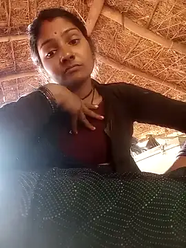 Snapshot of Kiran_bhabi chatting on 12-19-25, 08:17 Kiran bhabi online show from 12-19-25, 08:17