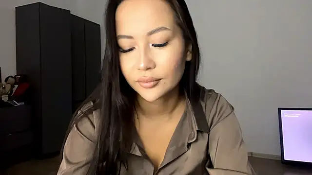 Your Mel0dy online show from 12-19-25, 11:45