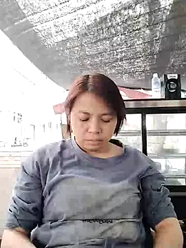 Snapshot of Girl-6868 chatting on 03-11-26, 06:40 Girl-6868 online show from 03-11-26, 06:40
