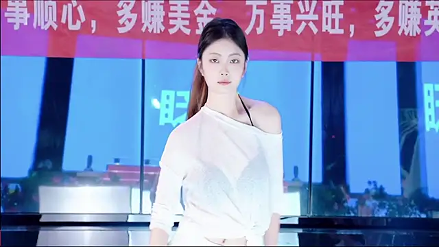 yueyutu888 online show from 01-10-26, 10:21