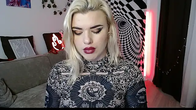 Ariana Saint online show from 02-07-26, 08:17