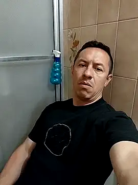 L hotcream online show from 02-06-26, 12:17