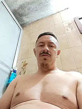 Snapshot of L_hotcream chatting on 05-24-26, 11:15 L hotcream online show from 05-24-26, 11:15