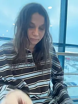 Niki Hug online show from 01-07-26, 08:52